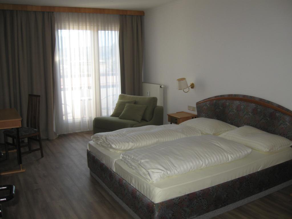 Holiday Apartments Warmbad Villach Ngoại thất bức ảnh